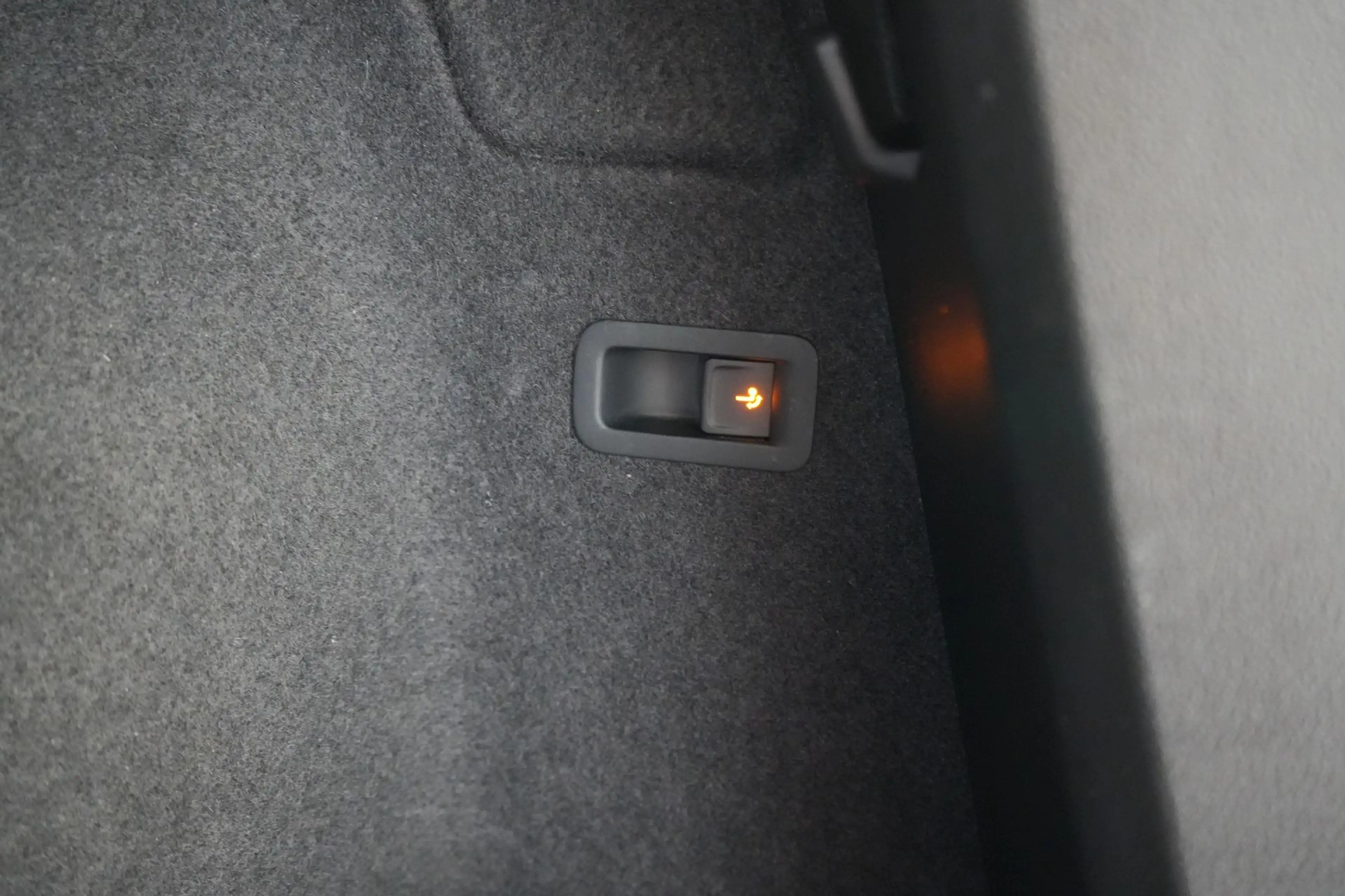 SEAT Ateca 1.5 TSI Xperience DSG LEDER/CUIR LED GPS PDC CAM P — photo 23