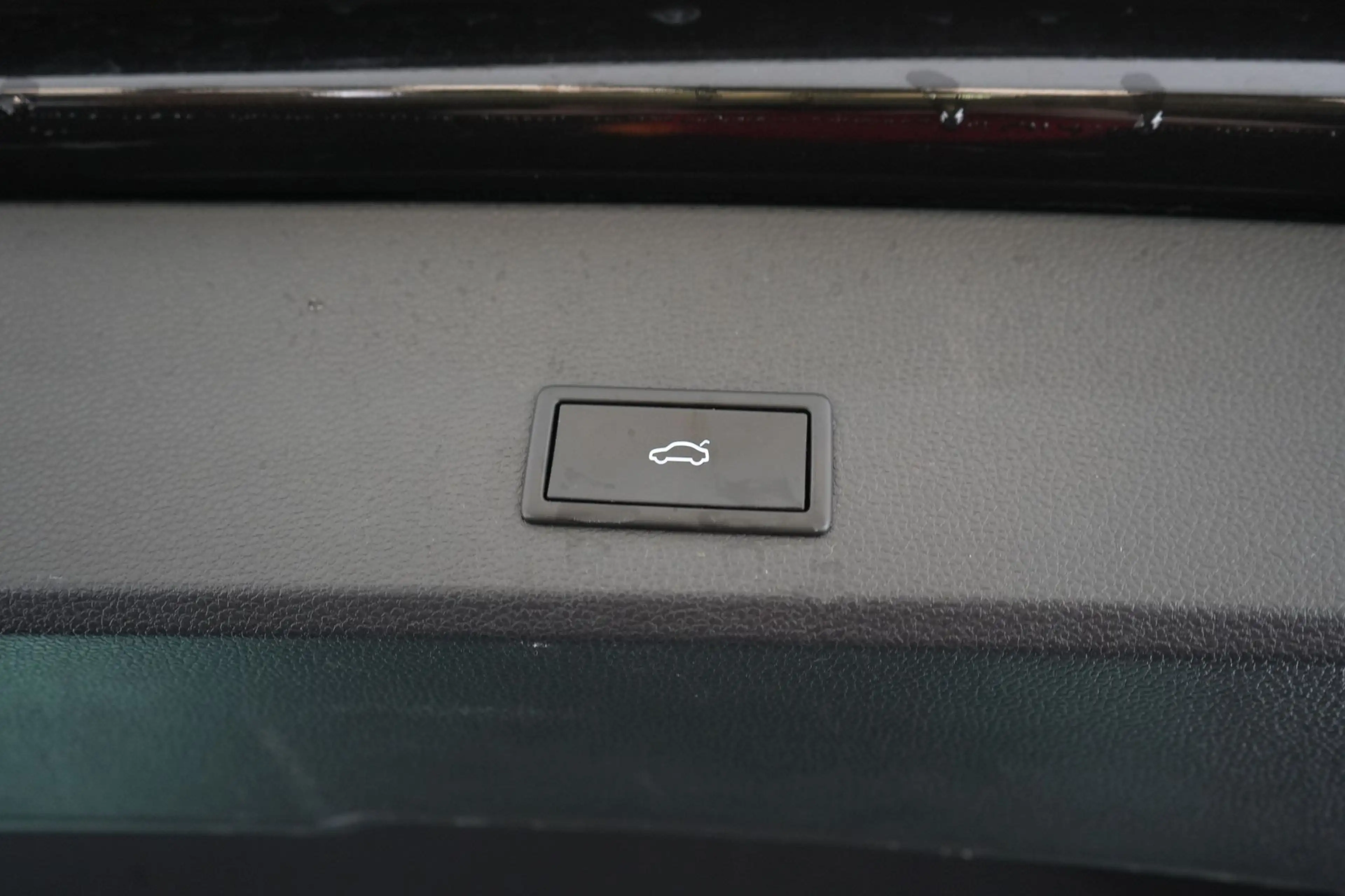 SEAT Ateca 1.5 TSI Xperience DSG LEDER/CUIR LED GPS PDC CAM P — photo 22