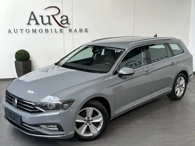 Volkswagen Passat view 2