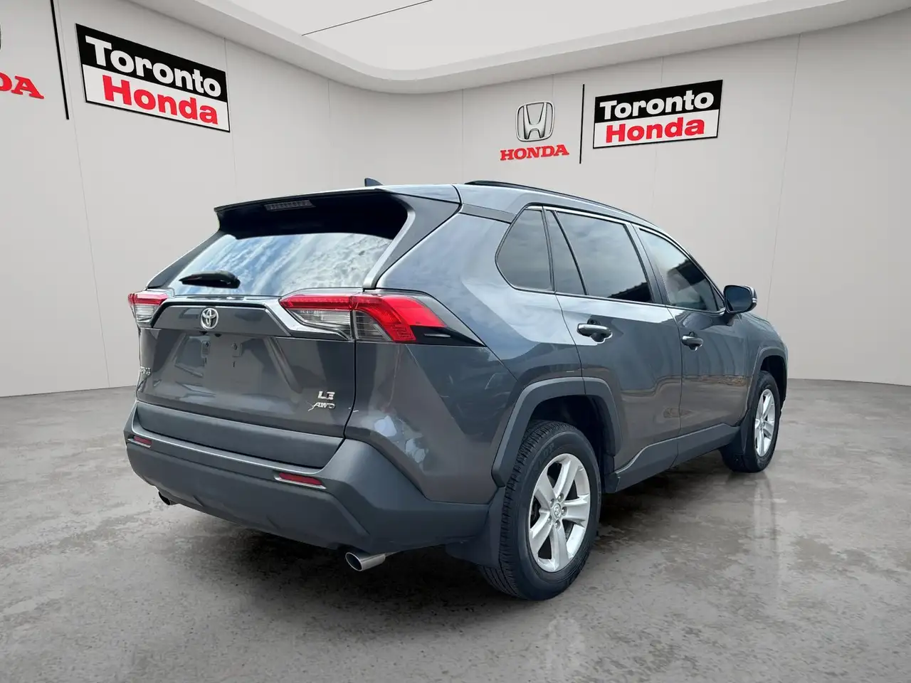 Toyota RAV 4 снимка Toyota RAV 4
