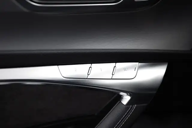 Audi S6 Avant TDI quattro tiptronic | HUD | Sthz | AHK ... Ansicht 47