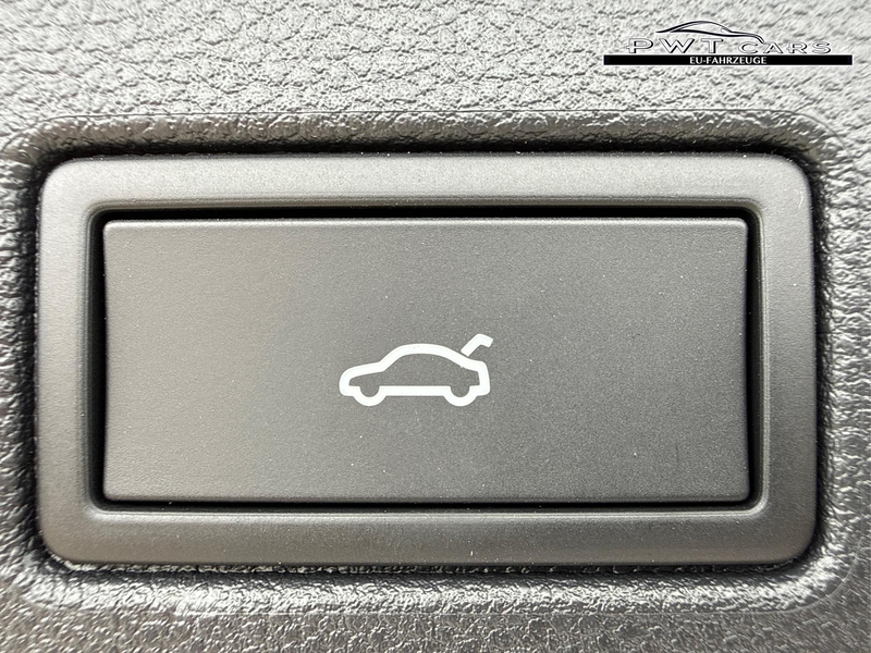 Volkswagen Touran Comfort Plus Edition-150 PS-TSI-DSG-7 Sitzer-AH... — photo 13