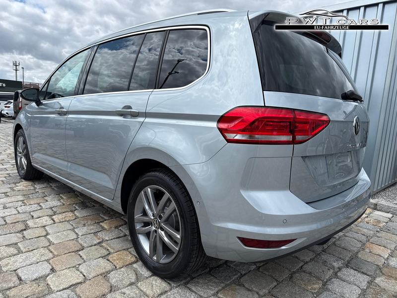 Volkswagen Touran Comfort Plus Edition-150 PS-TSI-DSG-7 Sitzer-AH... — photo 4