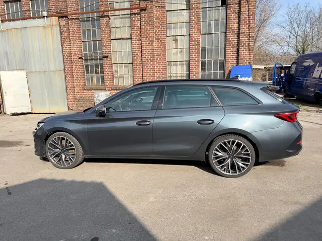 CUPRA Leon Sportstourer VZ 2.0 180KW 245PS voll Fahrbereit! 1. Hand Automatik Frontkamera Sportsitze Navi Tempomat Leder