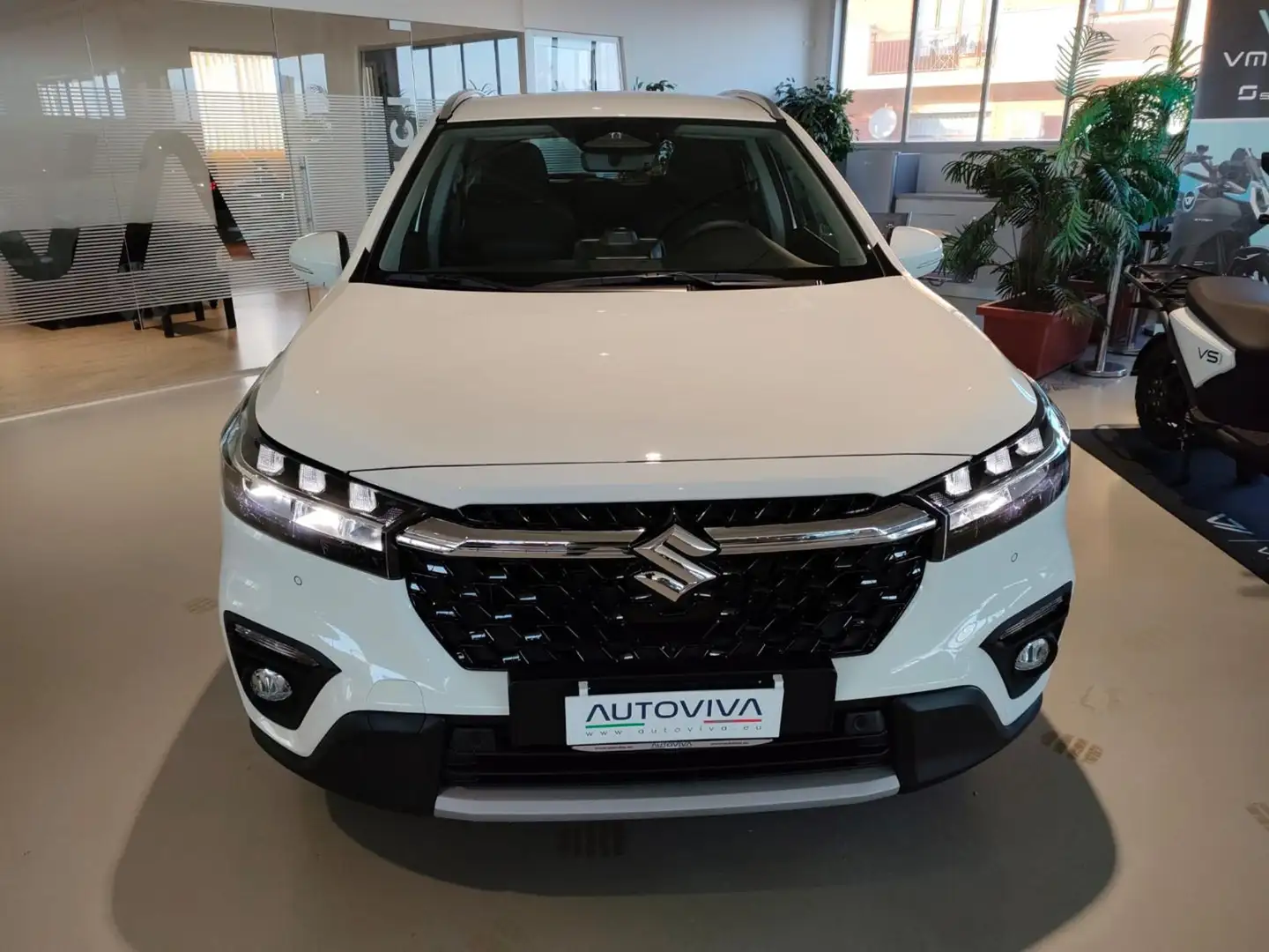 Suzuki S-Cross 1.4 Hybrid Top Bianco - 2