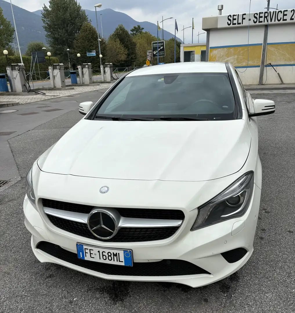 Mercedes-Benz CLA 200 d (cdi) Business auto - 1