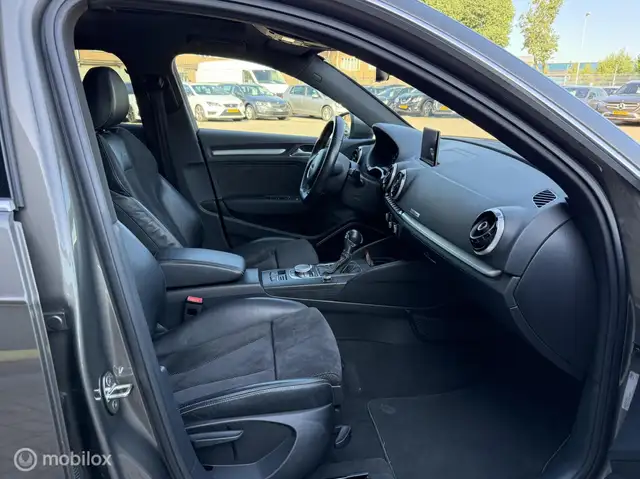 Audi A3 view 14