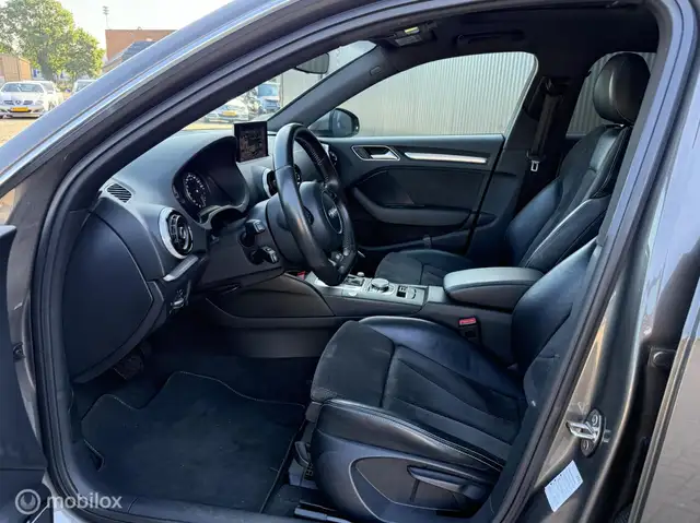 Audi A3 view 10