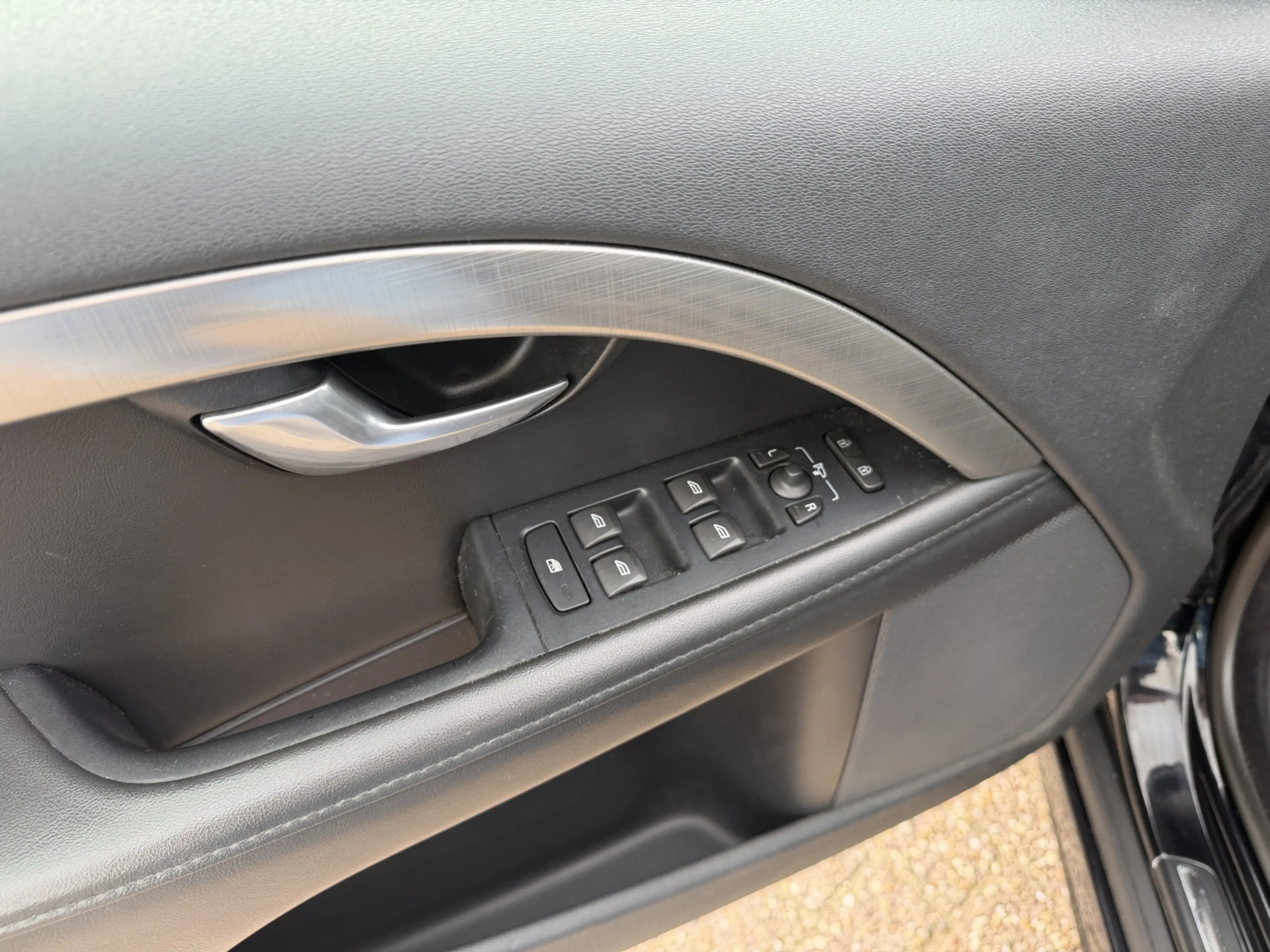 Volvo S80 2.0 T Momentum Leer/Stoelverw/Clima/Navi/PDC — photo 8
