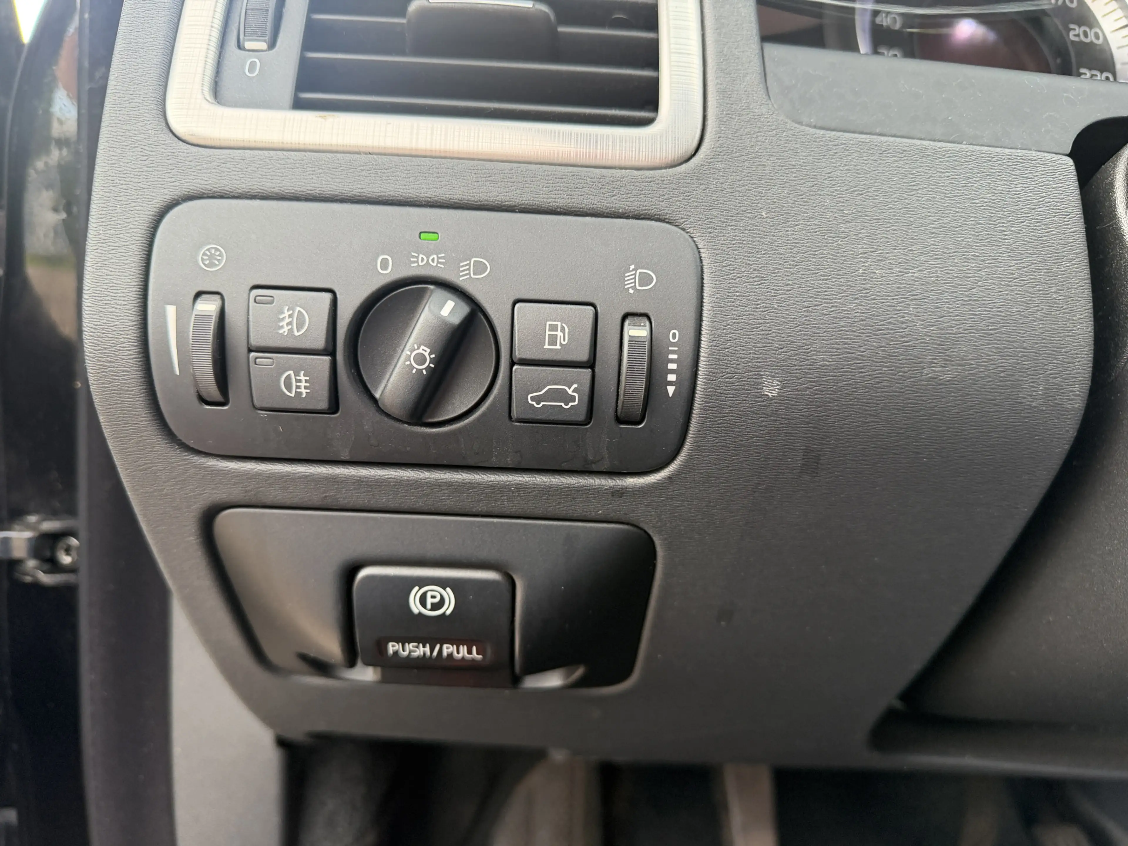 Volvo S80 2.0 T Momentum Leer/Stoelverw/Clima/Navi/PDC — photo 10