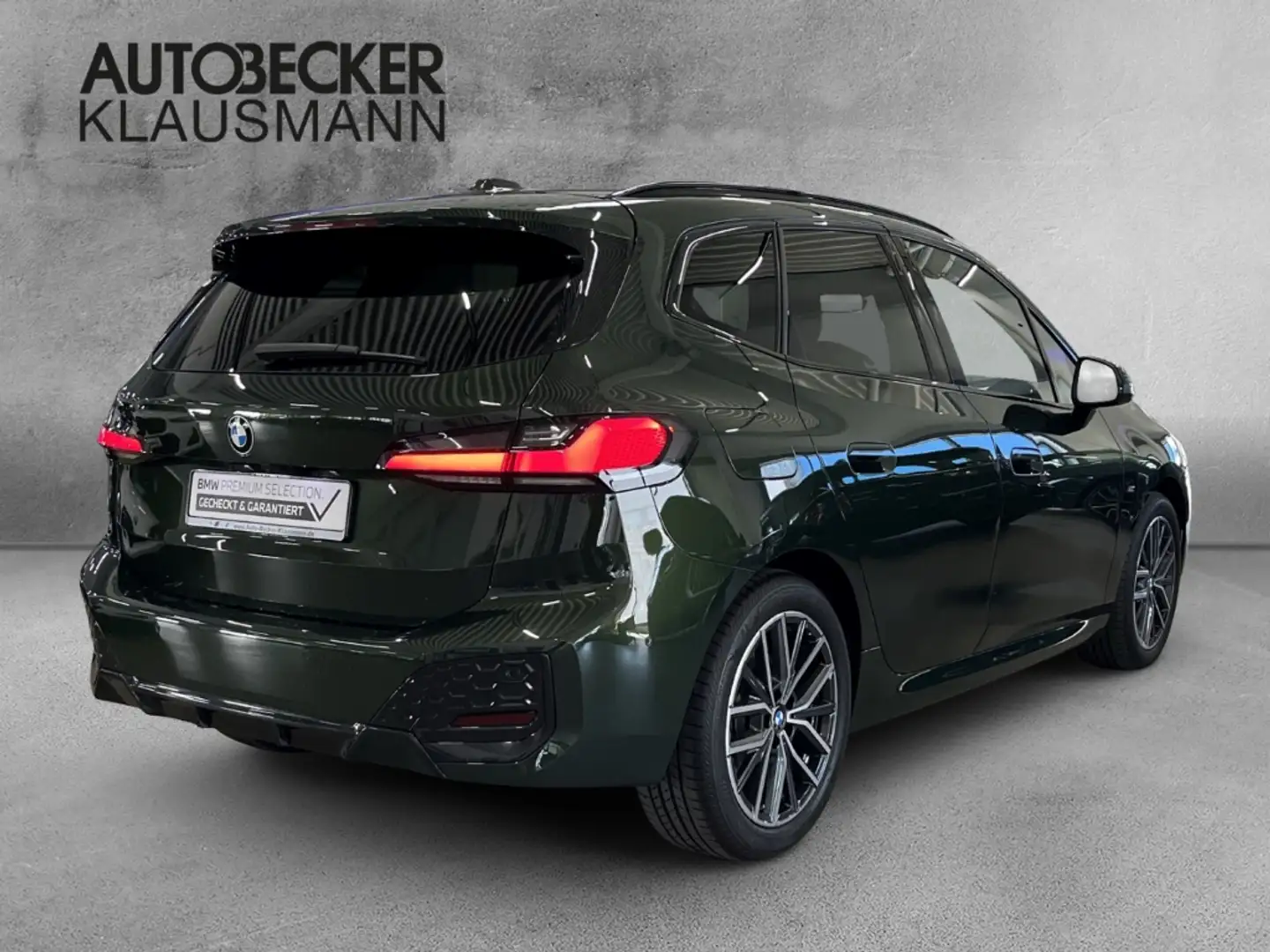 BMW 223 Active Tourer M Sport AUTOMATIK LC PROF NAVI LED P Groen - 2