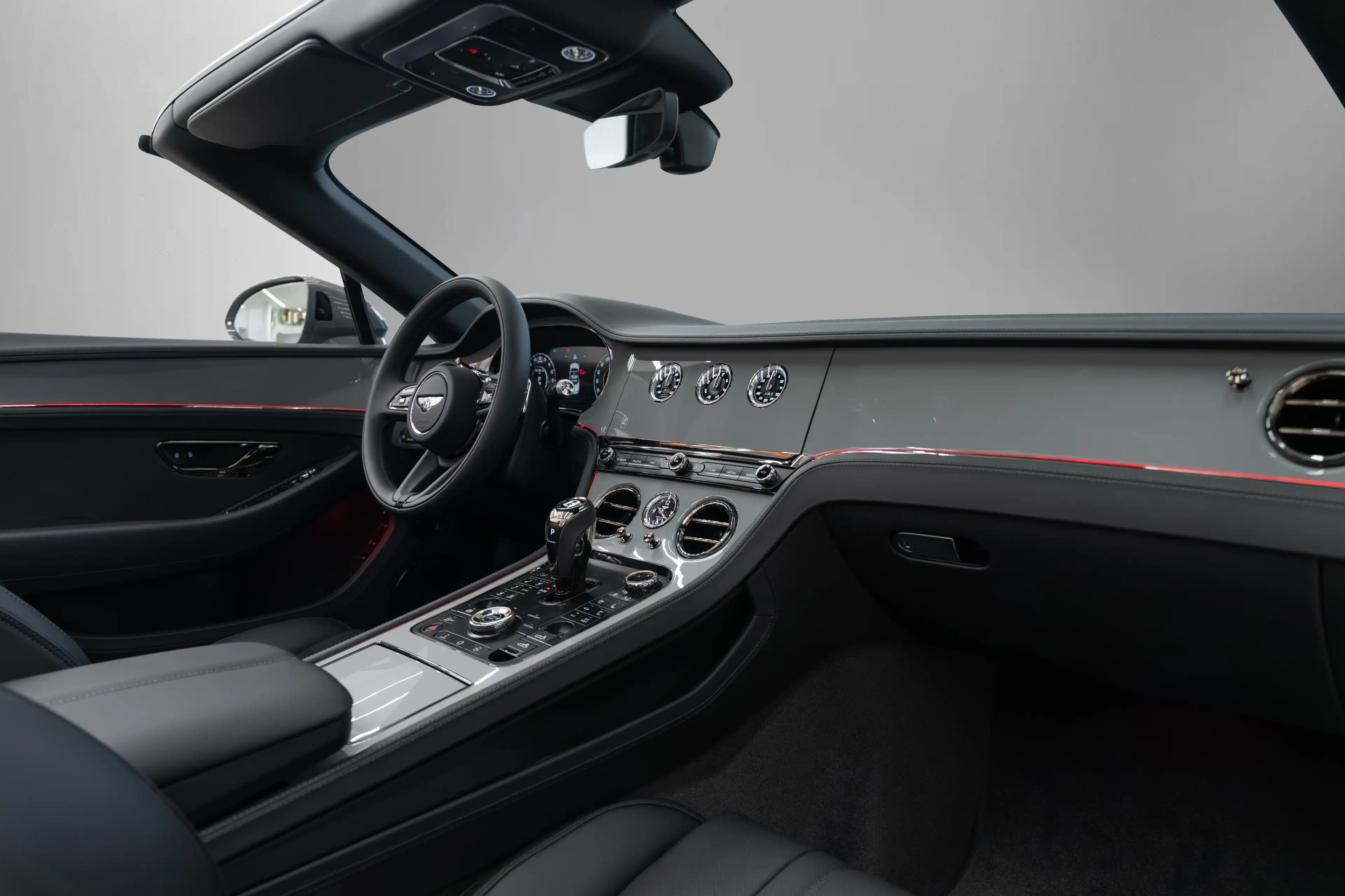 Bentley Continental GTC *ModelYear27*GravityGrey* — photo 13