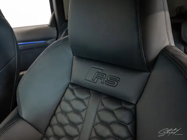 Audi RS3 TFSI quattro*SPORTABGAS*MAGNETIC-RIDE*CARBON* Ansicht 5