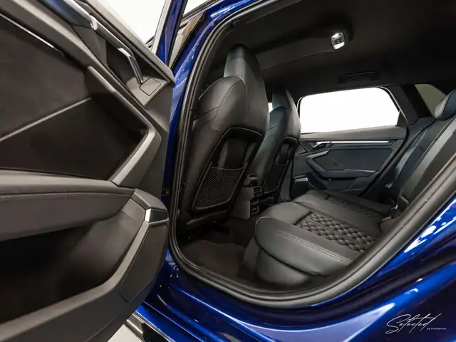 Audi RS3 TFSI quattro*SPORTABGAS*MAGNETIC-RIDE*CARBON* Ansicht 40