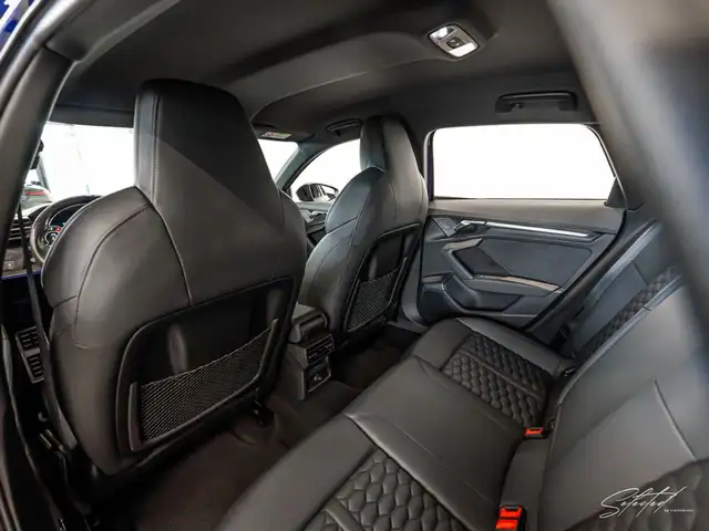 Audi RS3 TFSI quattro*SPORTABGAS*MAGNETIC-RIDE*CARBON* Ansicht 41