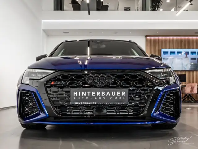 Audi RS3 TFSI quattro*SPORTABGAS*MAGNETIC-RIDE*CARBON* Ansicht 19