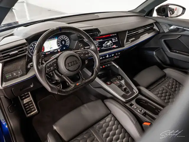 Audi RS3 TFSI quattro*SPORTABGAS*MAGNETIC-RIDE*CARBON* Ansicht 6