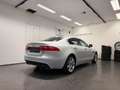 Jaguar XE 25t AWD Pure |250 PS | TÜV Neu | Service Neu Weiß - thumbnail 8