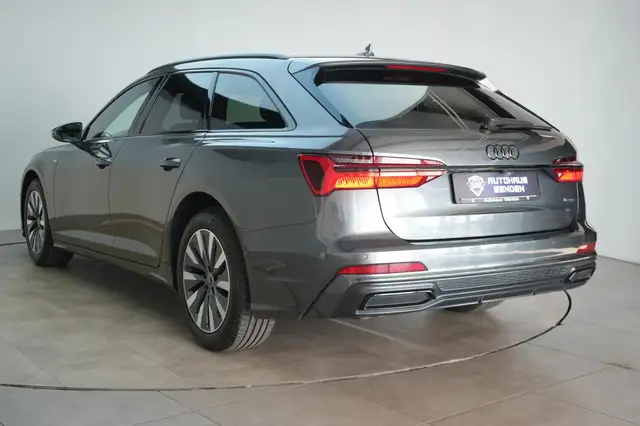 Audi A6 view 4