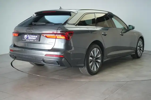 Audi A6 view 6