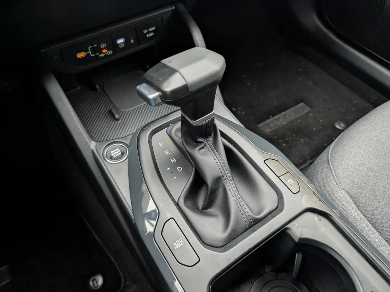 Kia K4 снимка Kia K4