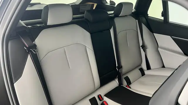 BMW M5 Ansicht 7