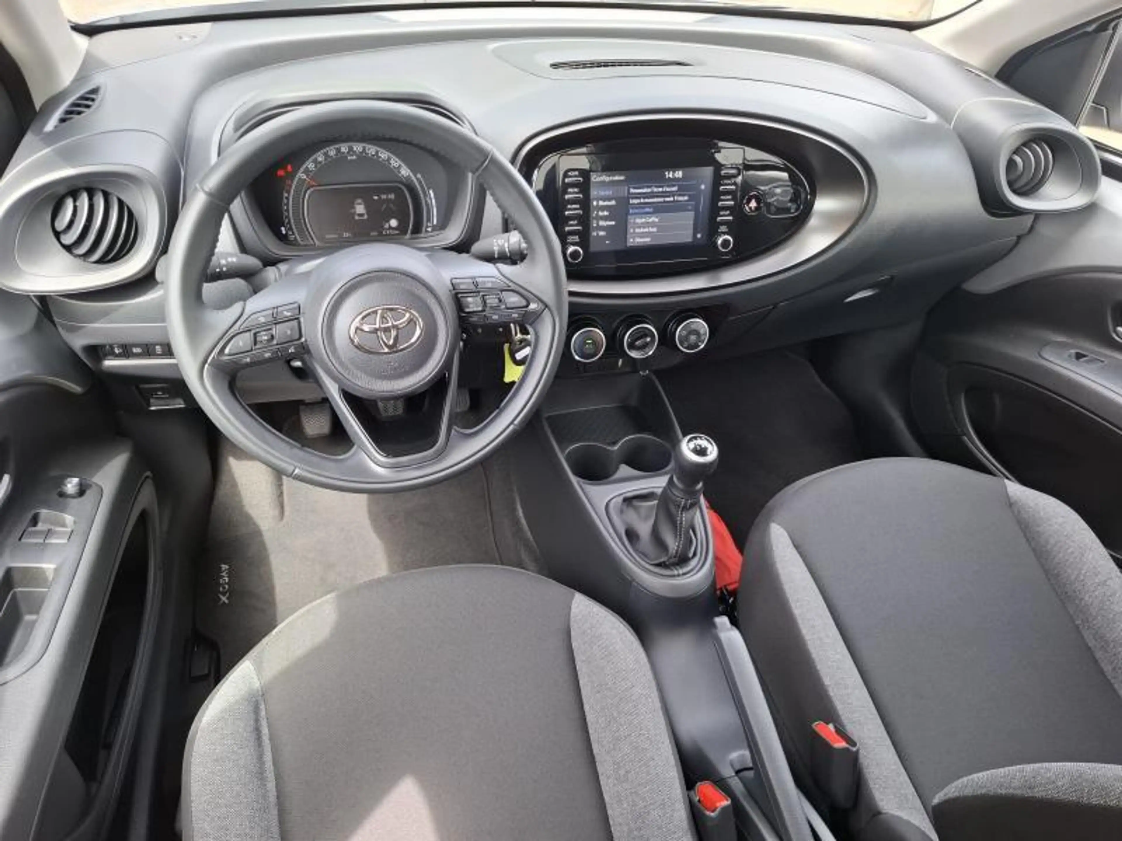 Toyota Aygo X PLAY — photo 12