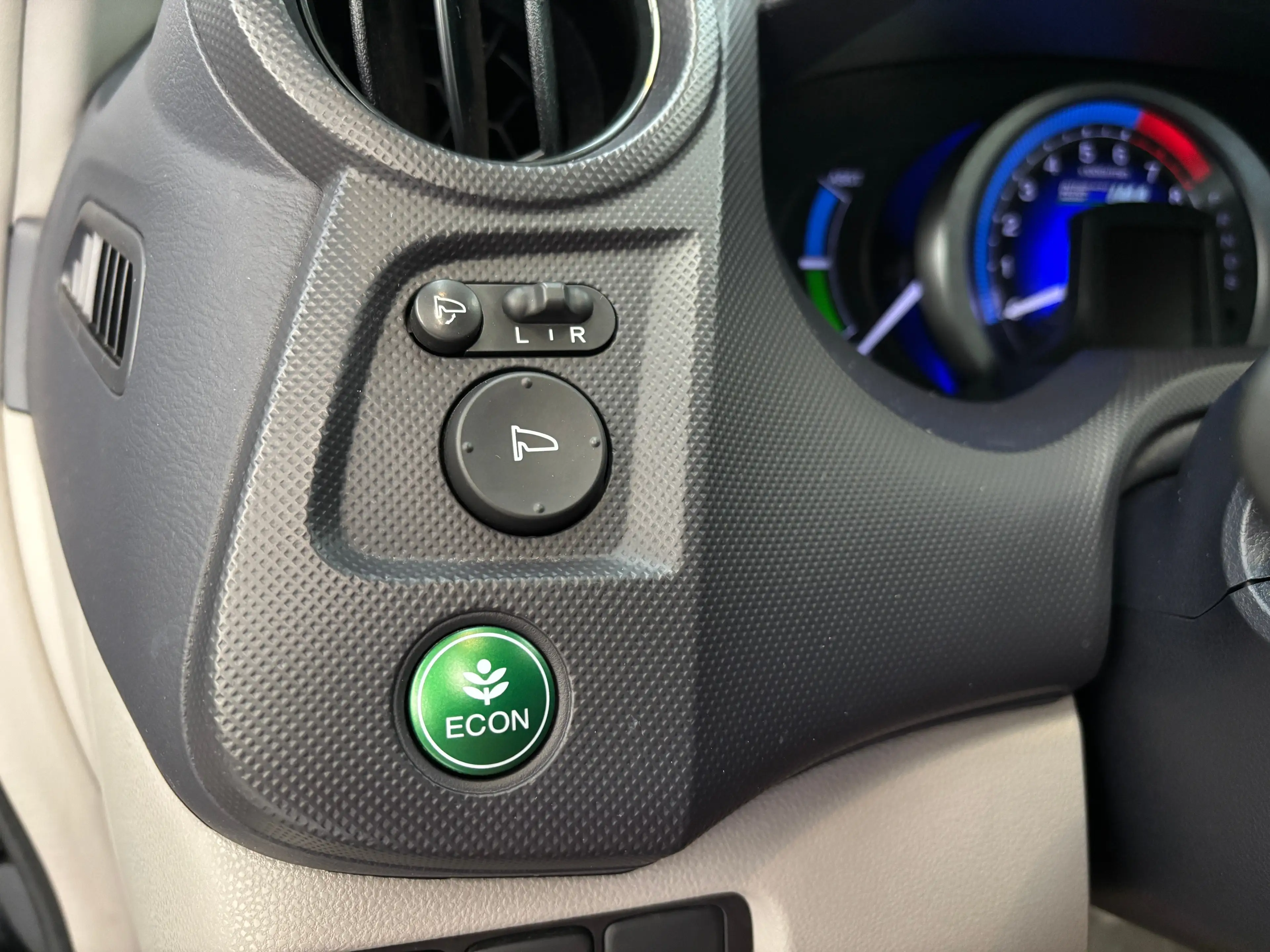 Honda Insight 1.3 Elegance Automaat! NAP! | Leer | Airco | Stoel — photo 16