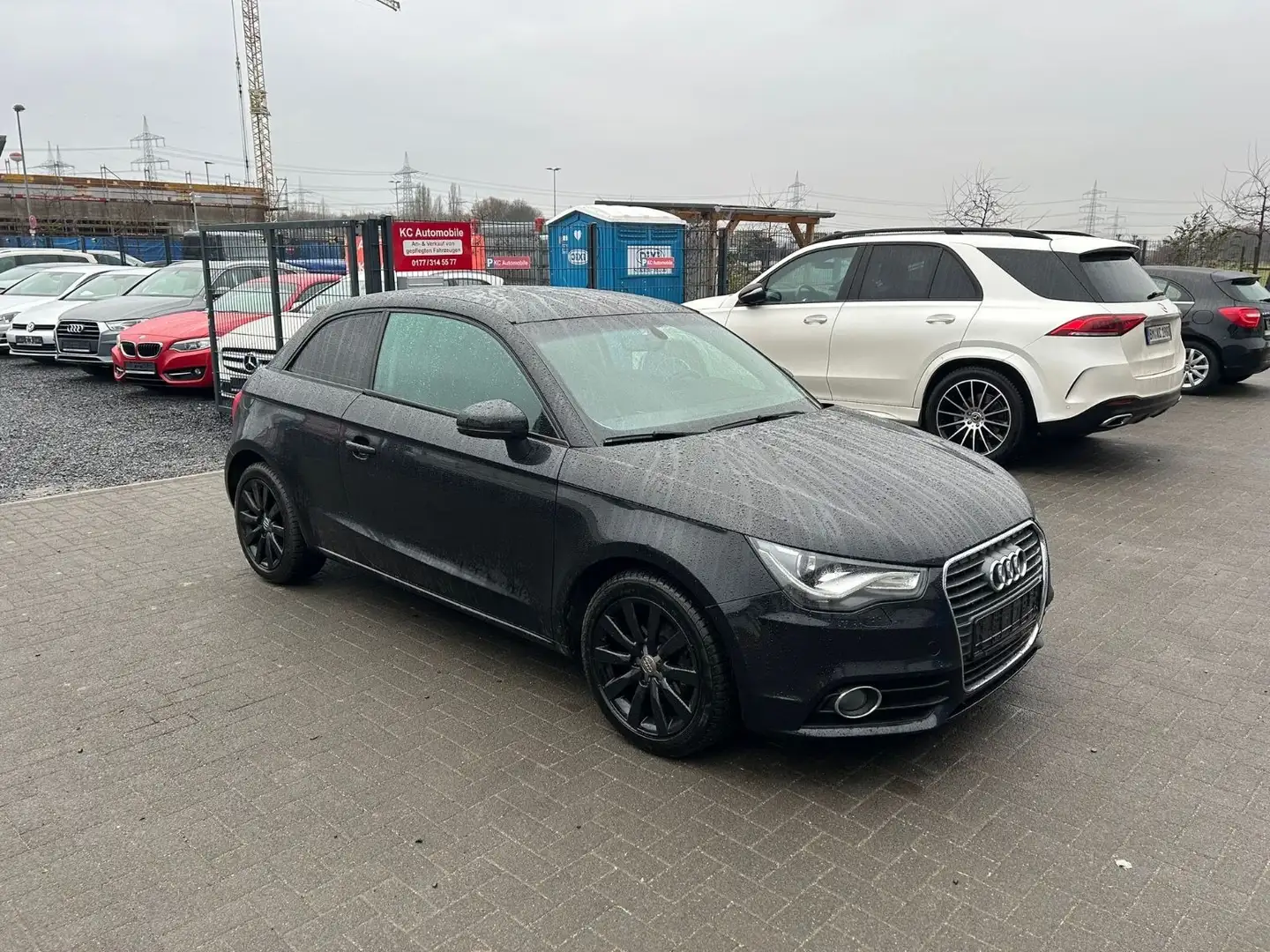 Audi A1 1.6 TDI 66kW*XENON*NAVI* Noir - 1