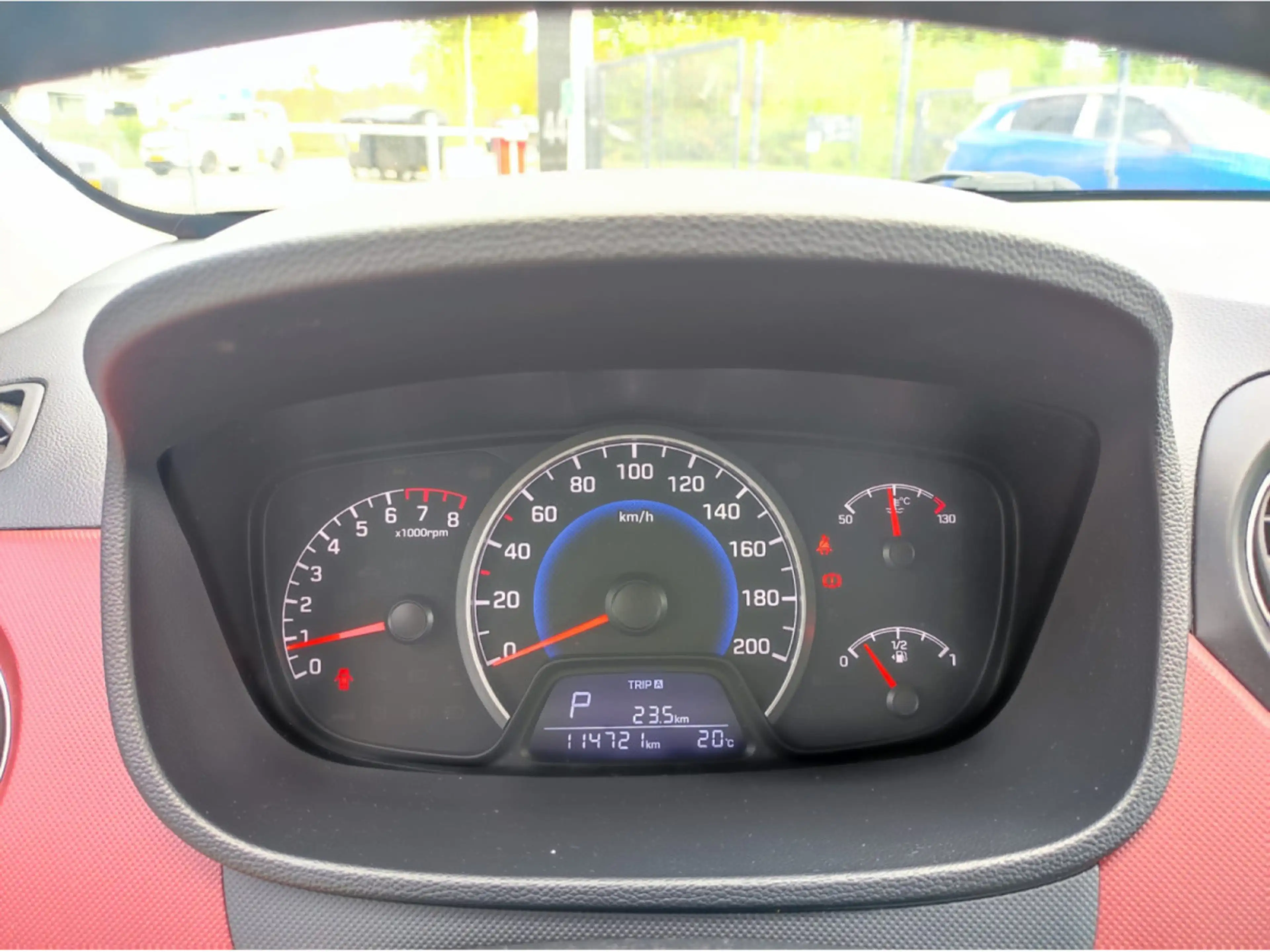 Hyundai i10 i10 AUTO. 1.0i Sky — photo 11