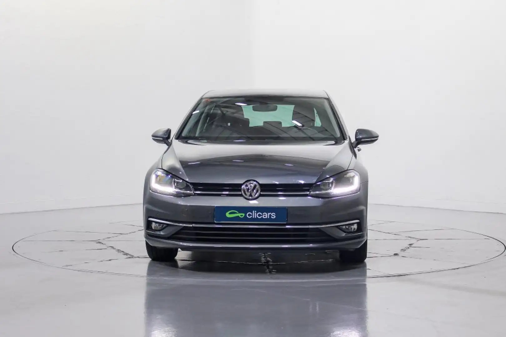 Volkswagen Golf 1.0 TSI Advance 85kW Gris - 2