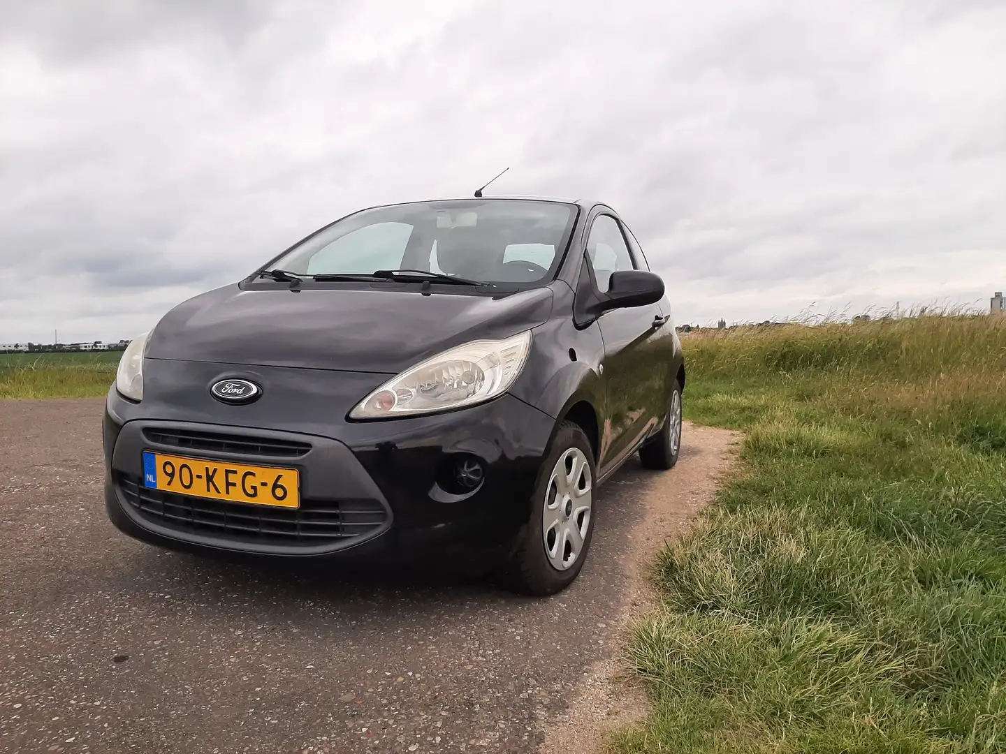 Ford Ka/Ka+ Ka/Ka+ 1.2 Trend Zwart - 1