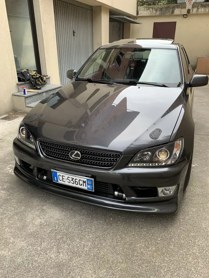 Lexus IS 200 2.0 c/pelle - 1