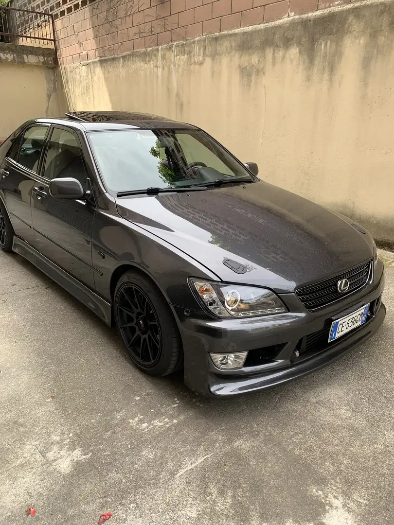 Lexus IS 200 2.0 c/pelle - 2