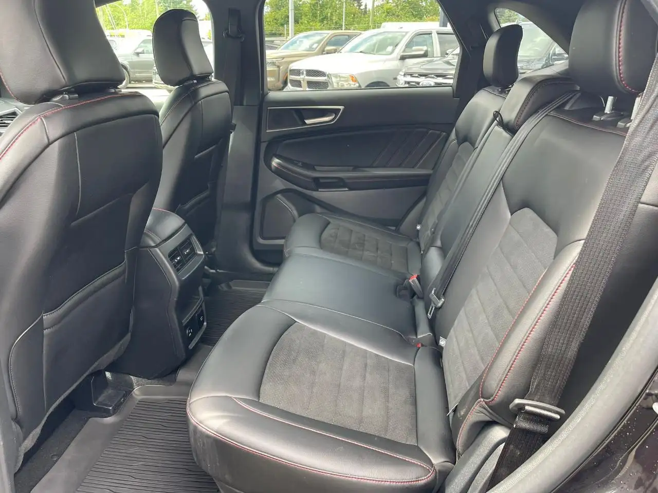 Ford Edge снимка Ford Edge