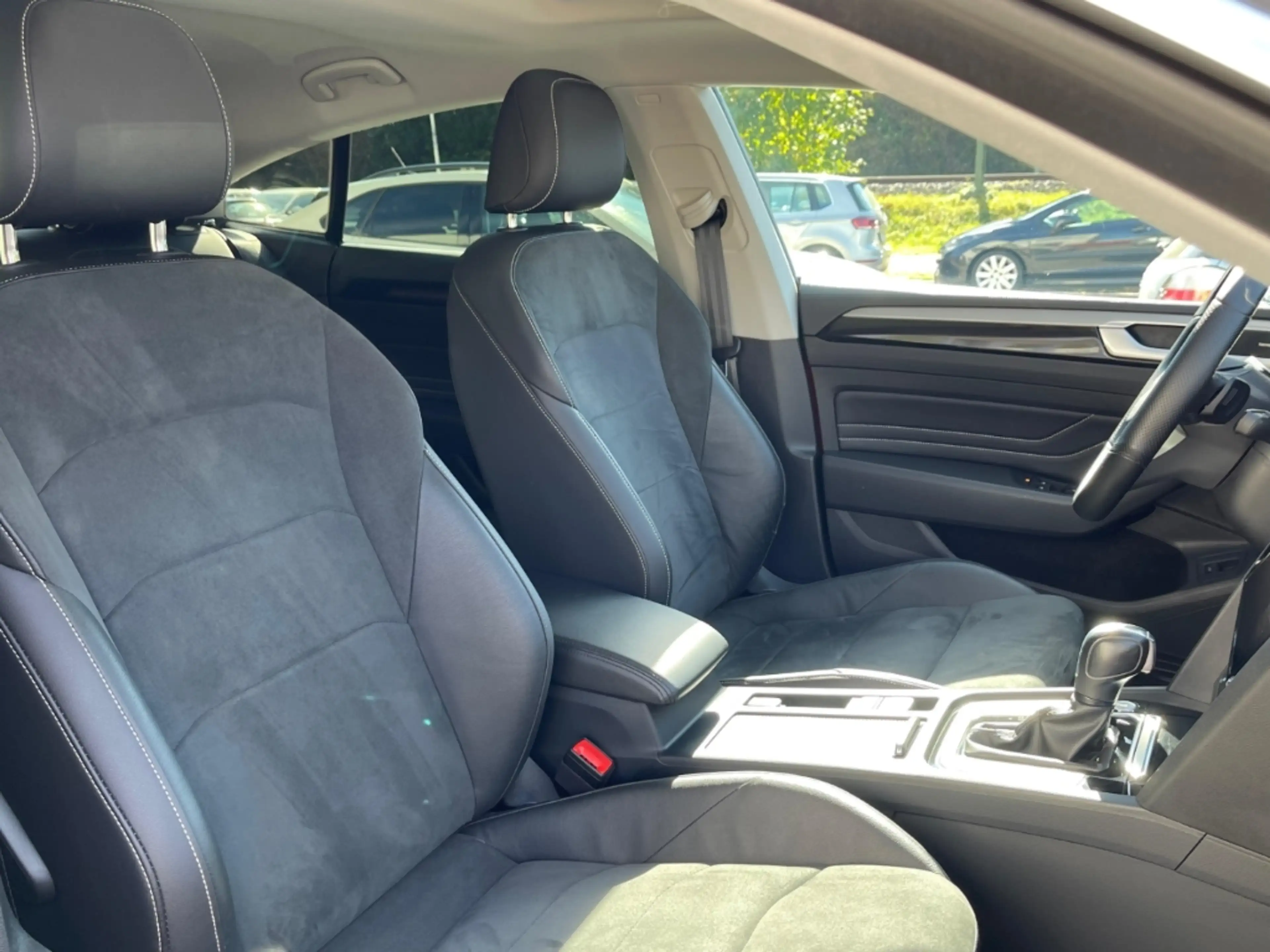 Volkswagen Arteon 2.0TSI DSG Elege. IQ*Assist*Pano*360*1HD!! — photo 10
