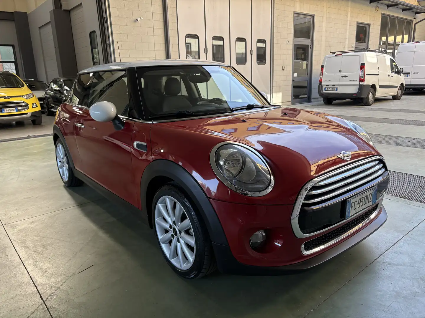 MINI Cooper D 1.5 Business 3p Tetto panoramico apribile Rosso - 1