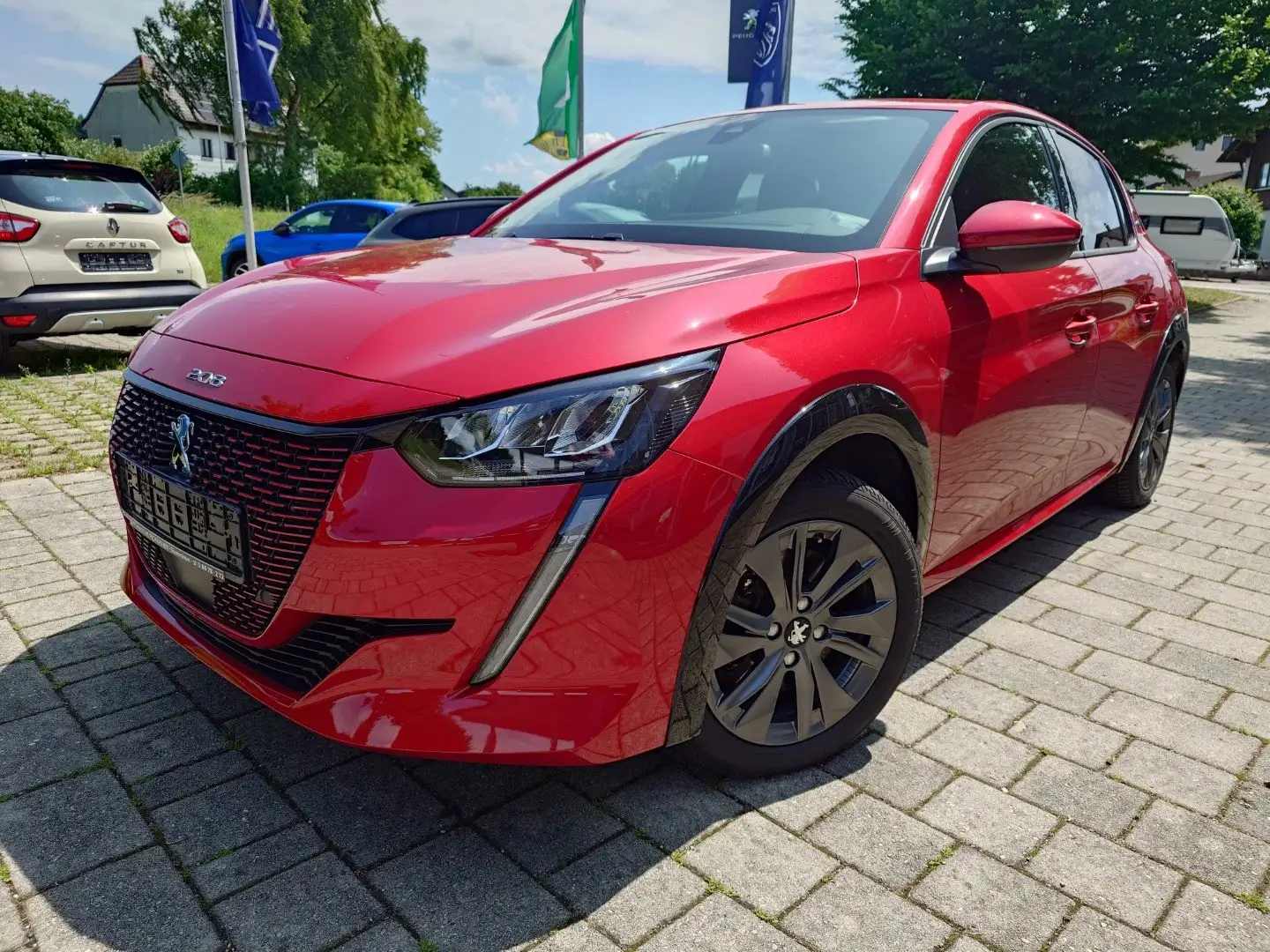 Peugeot e-208 e- Allure Pack *SHZ*Kamera*1.Hand* Rouge - 1
