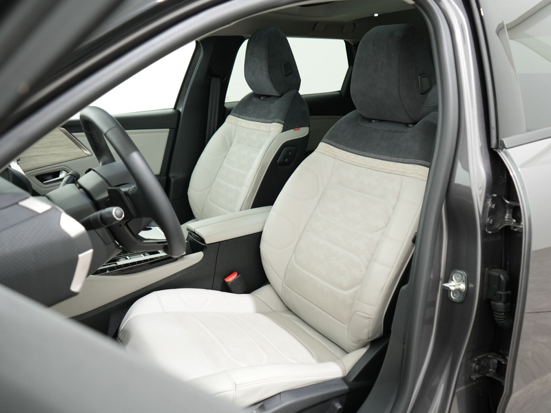 Citroen C5 X 1.6 PLUG-IN HYBRID 225PK HYPNOS EAT8 SOH 100% | UN — photo 4