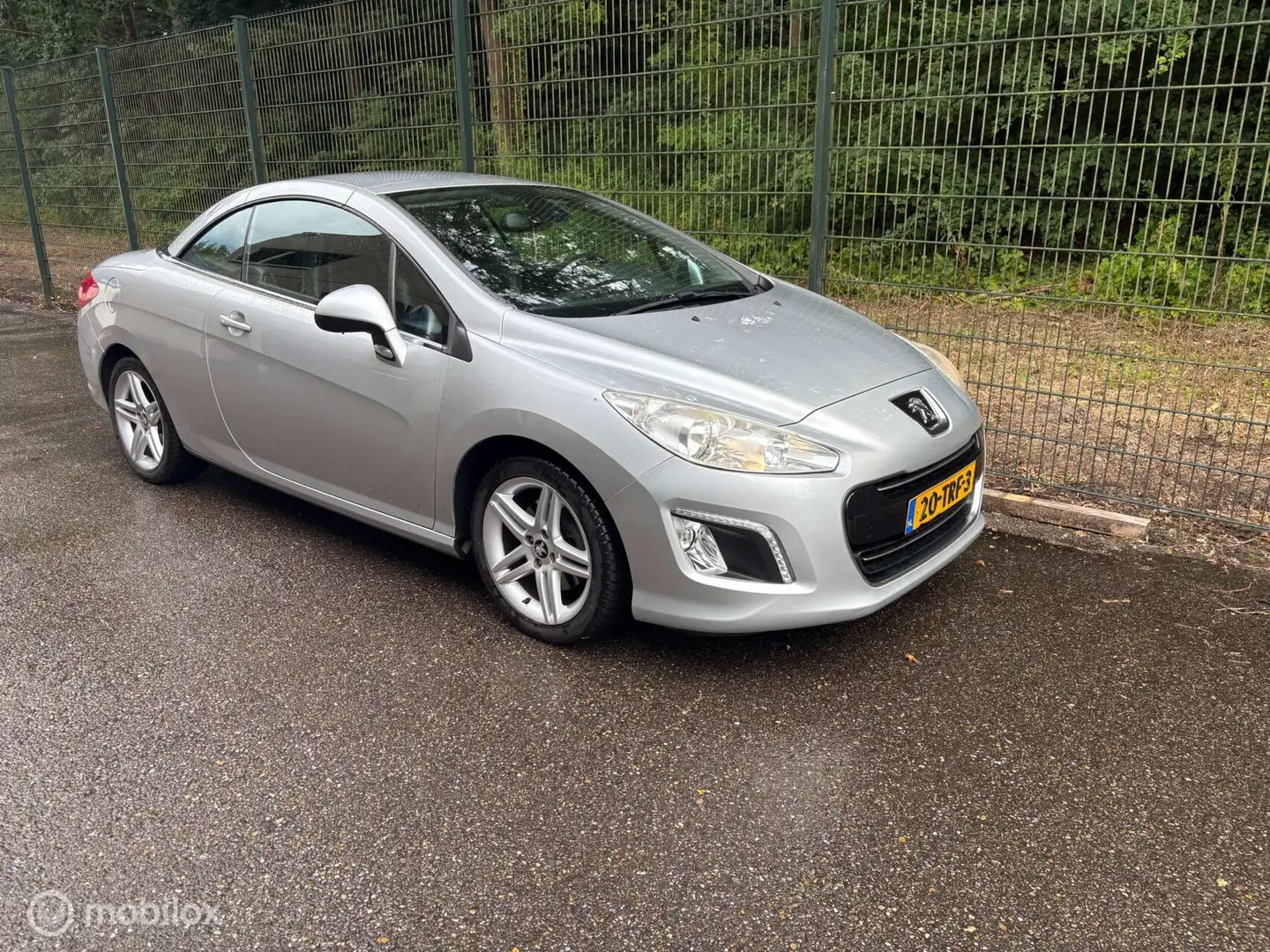 Peugeot 308 CC 1.6 THP Sport Pack Grijs - 2