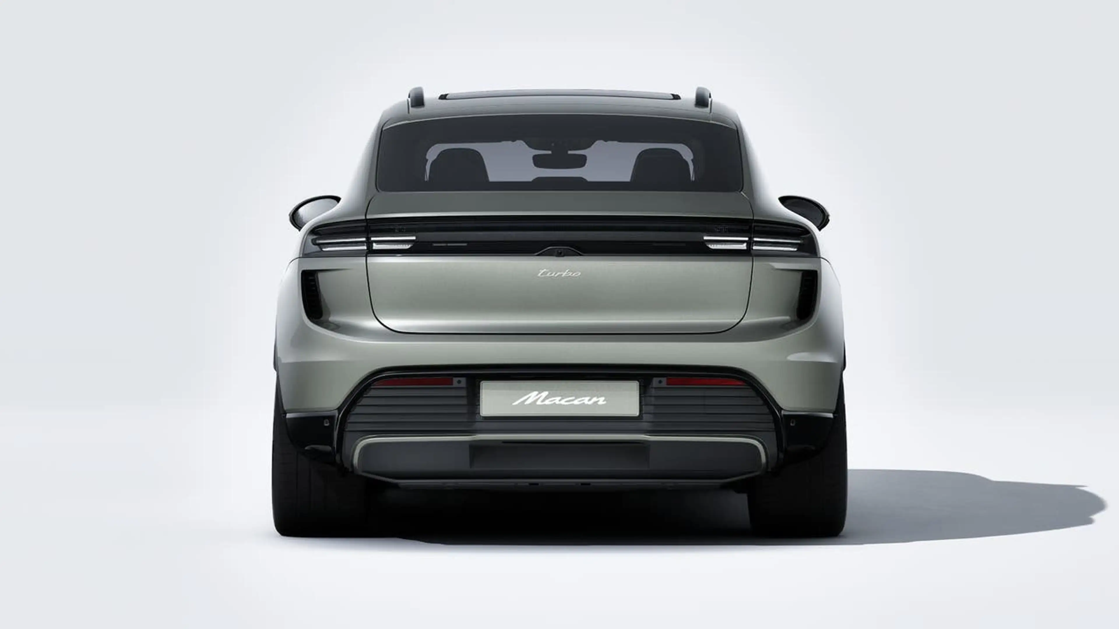 Porsche Macan Turbo — photo 7