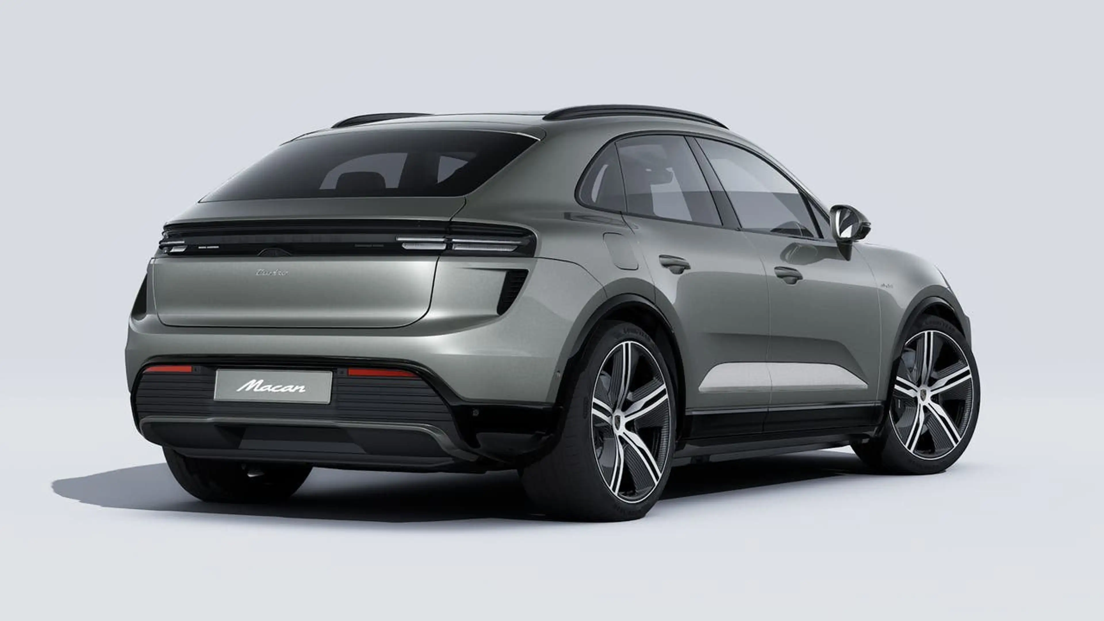 Porsche Macan Turbo — photo 9