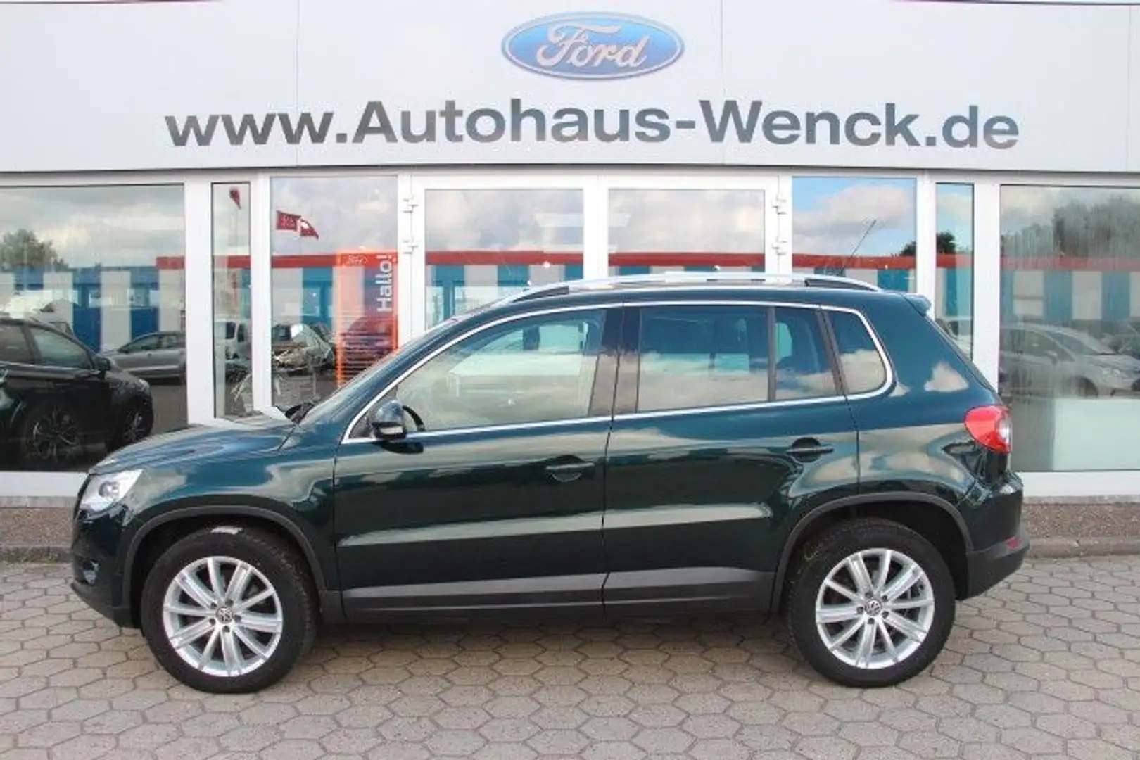 Volkswagen Tiguan Sport & Style 4Motion*1.HAND*AUTOMATIK* Grün - 1