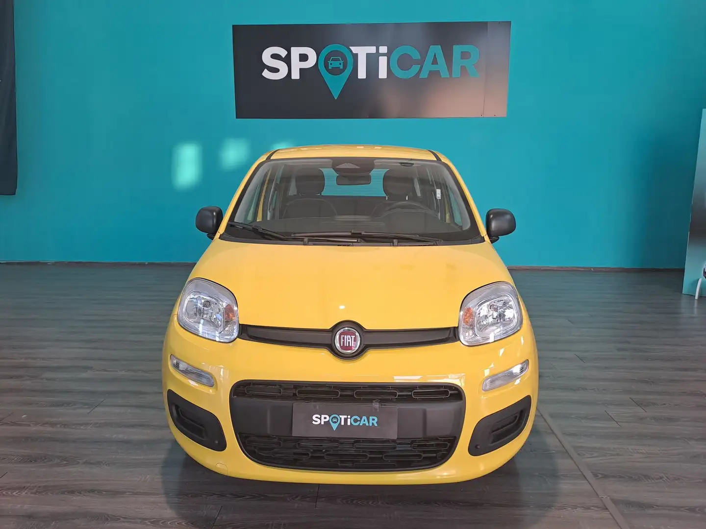 Fiat Panda 1.0 FireFly S&S Hybrid Giallo - 2
