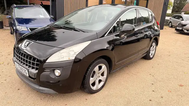 Peugeot 3008 Premium Automatik.