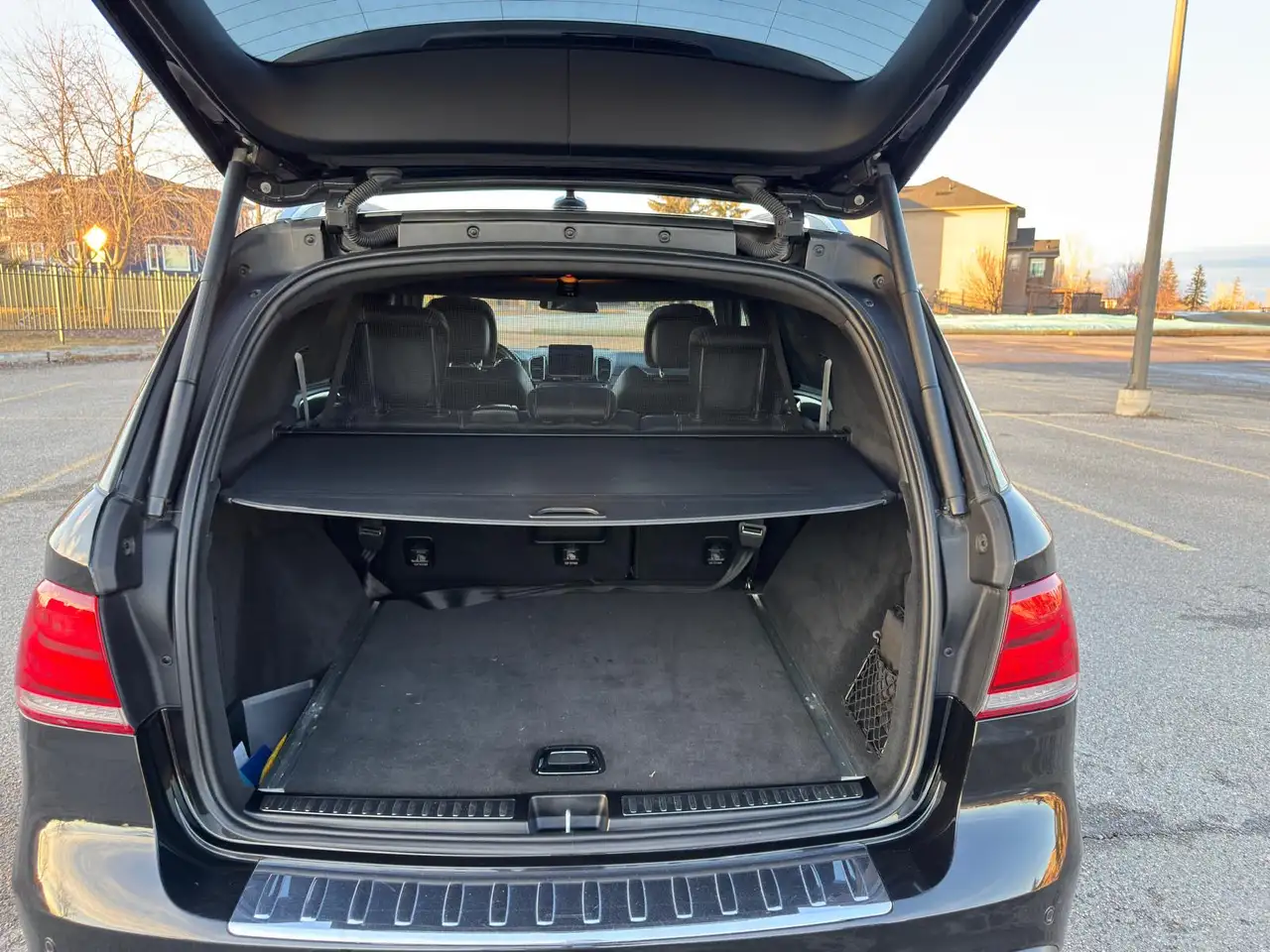 Mercedes-Benz GLE снимка Mercedes-Benz GLE