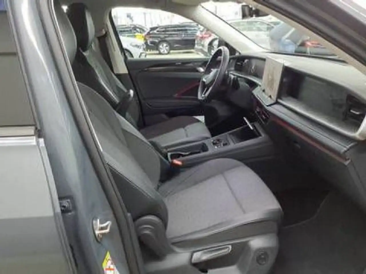 Volkswagen Tayron 1.5 eTSI DSG Life*Navi*AHK*7-Sitzer*IQ-Li 5