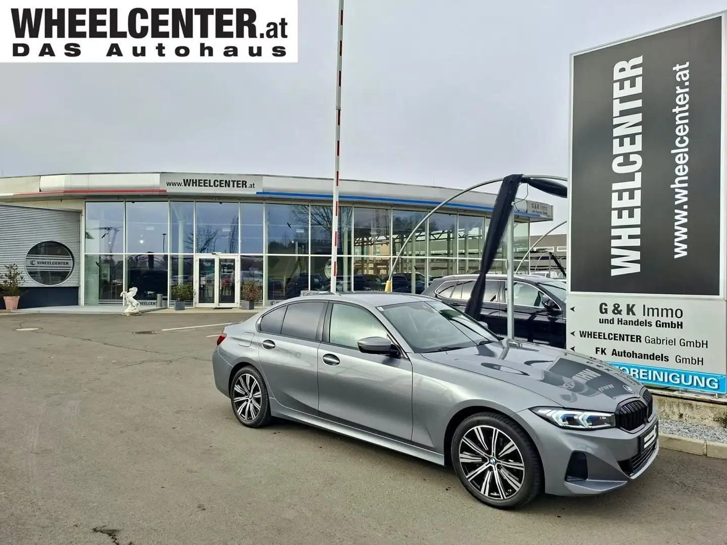 BMW 318 - 318 d * NUR 15.911 KM ! Grau - 1