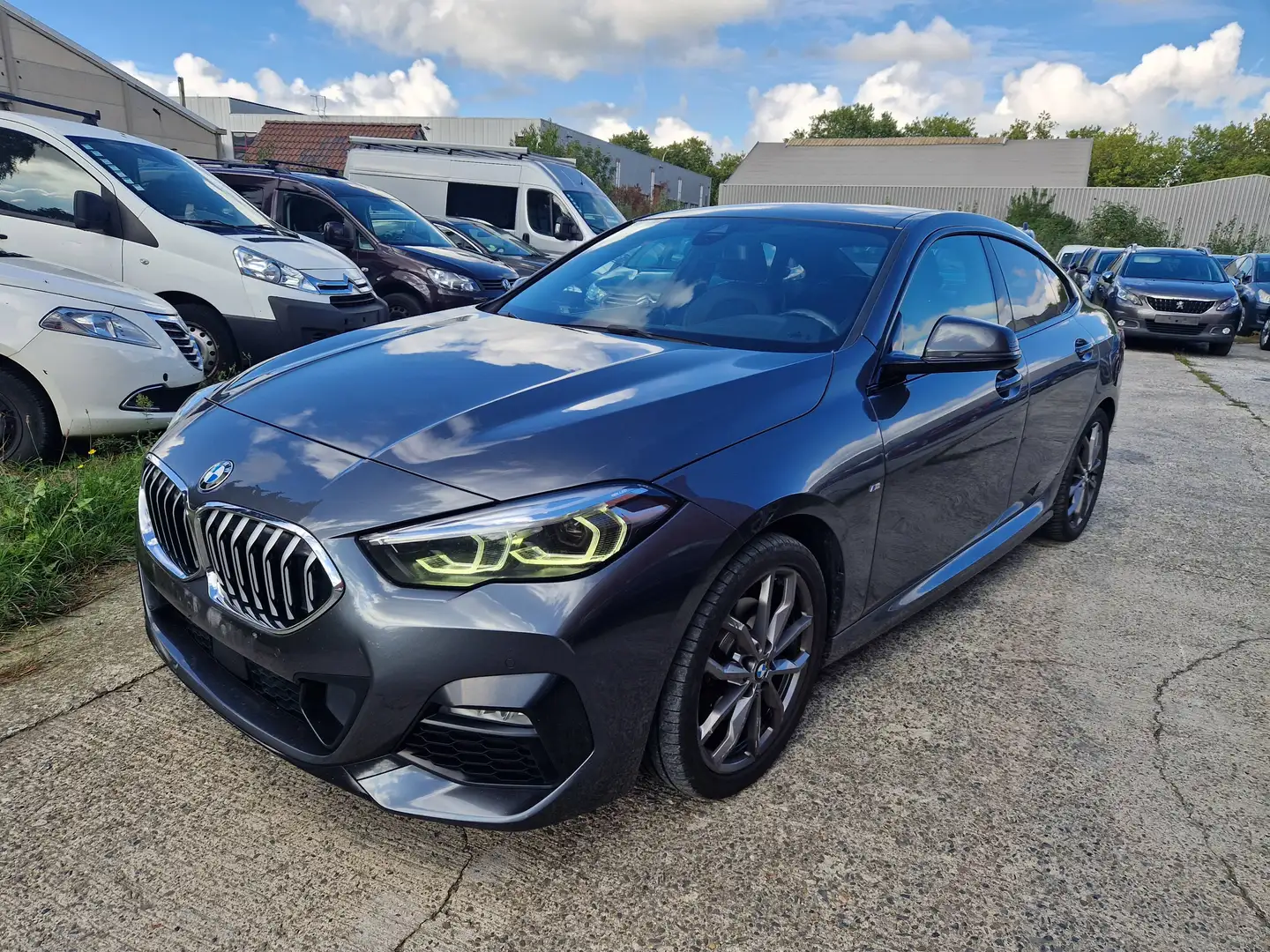 BMW 216 Gran Coupé 216 dA AdBlue Grau - 1