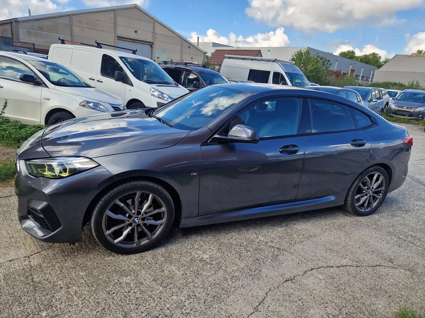 BMW 216 Gran Coupé 216 dA AdBlue Grau - 2